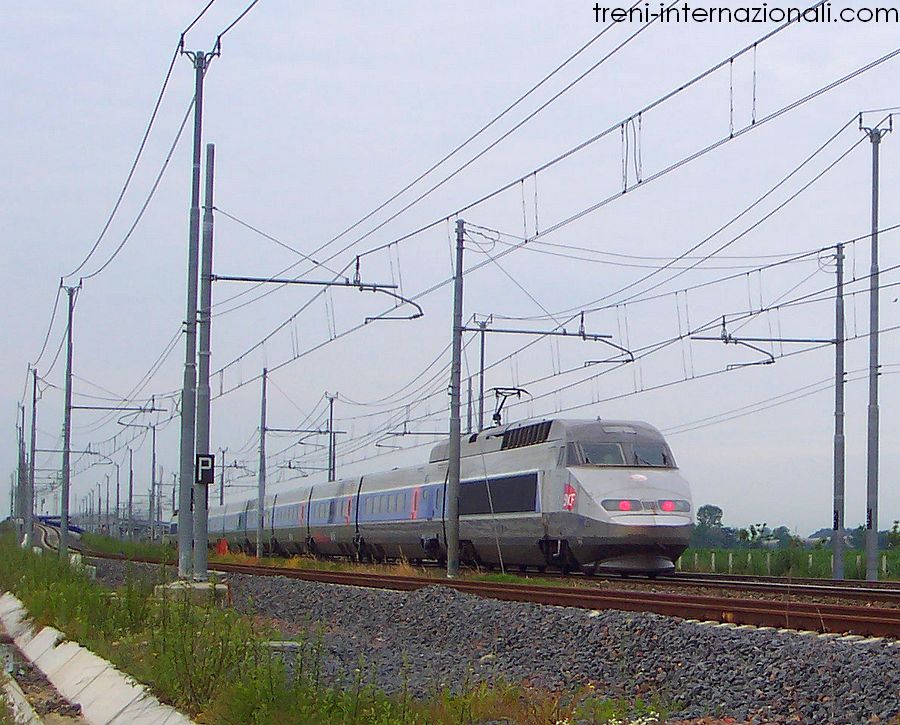 Treno EuroCity TGV "Caravaggio" Parigi - Milano vicino a Santhi�